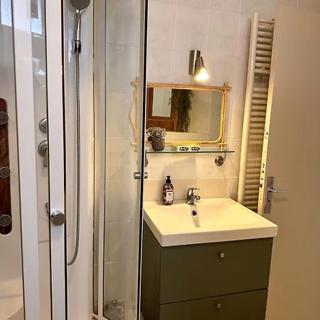 Bulle 1 New 2025 Center Apartmán *